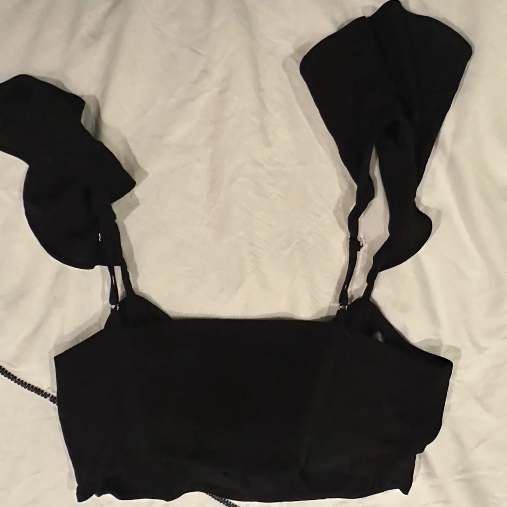 GUESS Womens Charissa Black Off-the-shoulder Knot-front Crop Top XS $58 - Picture 10 of 10